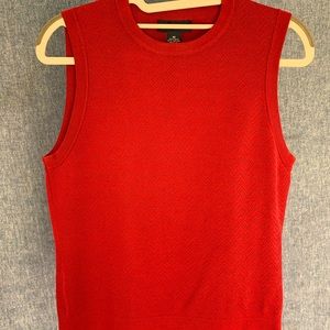 Ann Taylor sleeveless shell chevron design